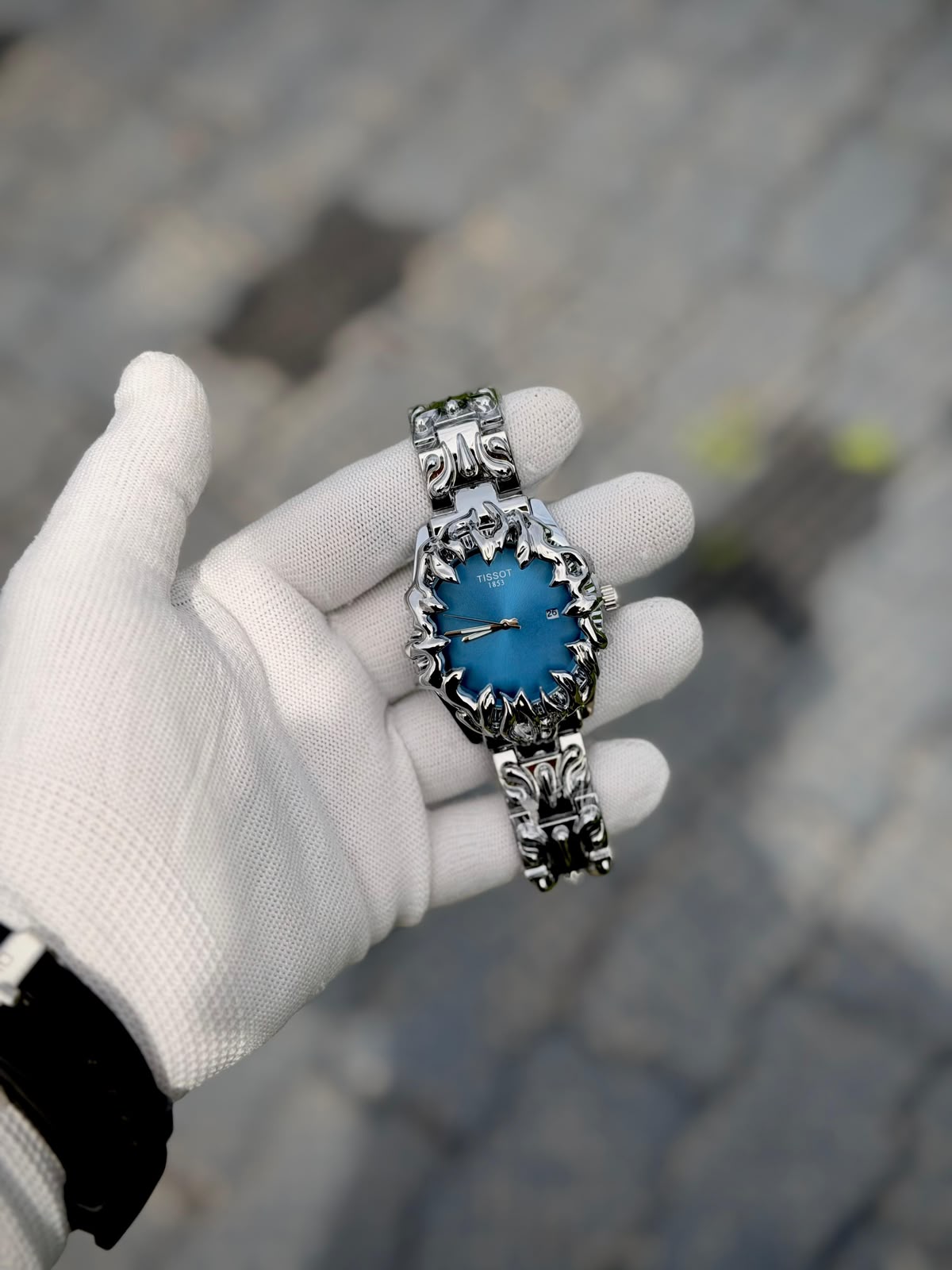 Luxury Flame Skeleton Stainless Steel Quartz Watch – Premium Fashion Wrist Watch